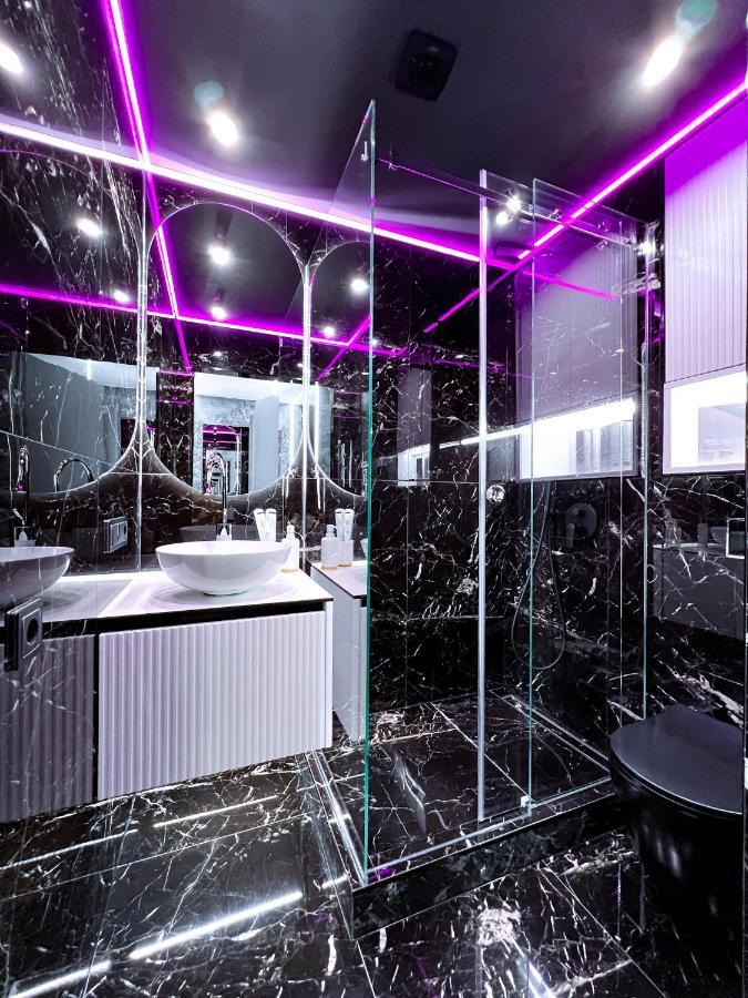 Black Pearl Luxury Apartment Ventspils Exterior photo
